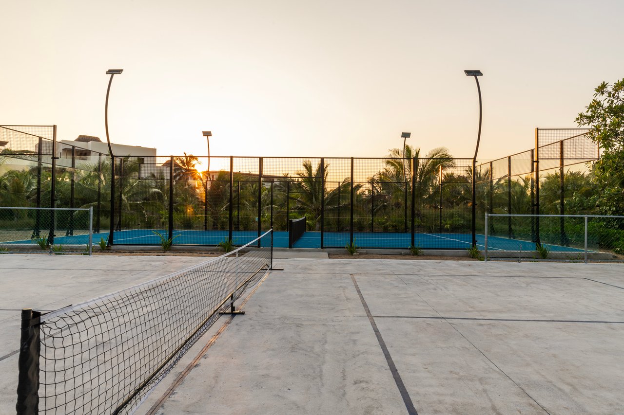 Marea Beachfront Villa I52