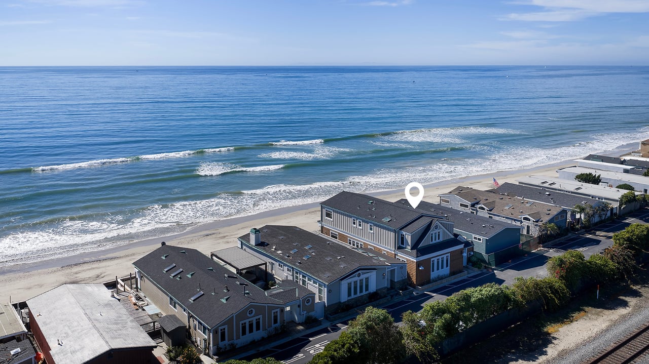 1880 N El Camino Real 23