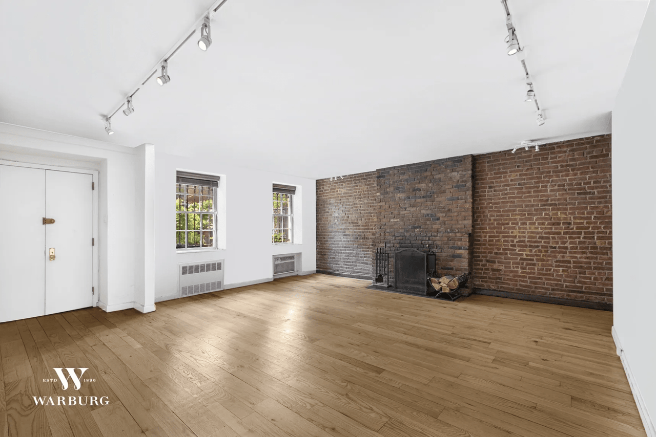 441 W 22nd St Unit Garden