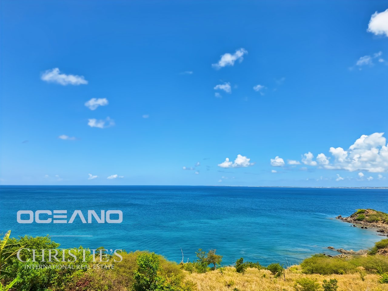 Sea View Villa + 2 Bedroom Apartment – Sought-After Area