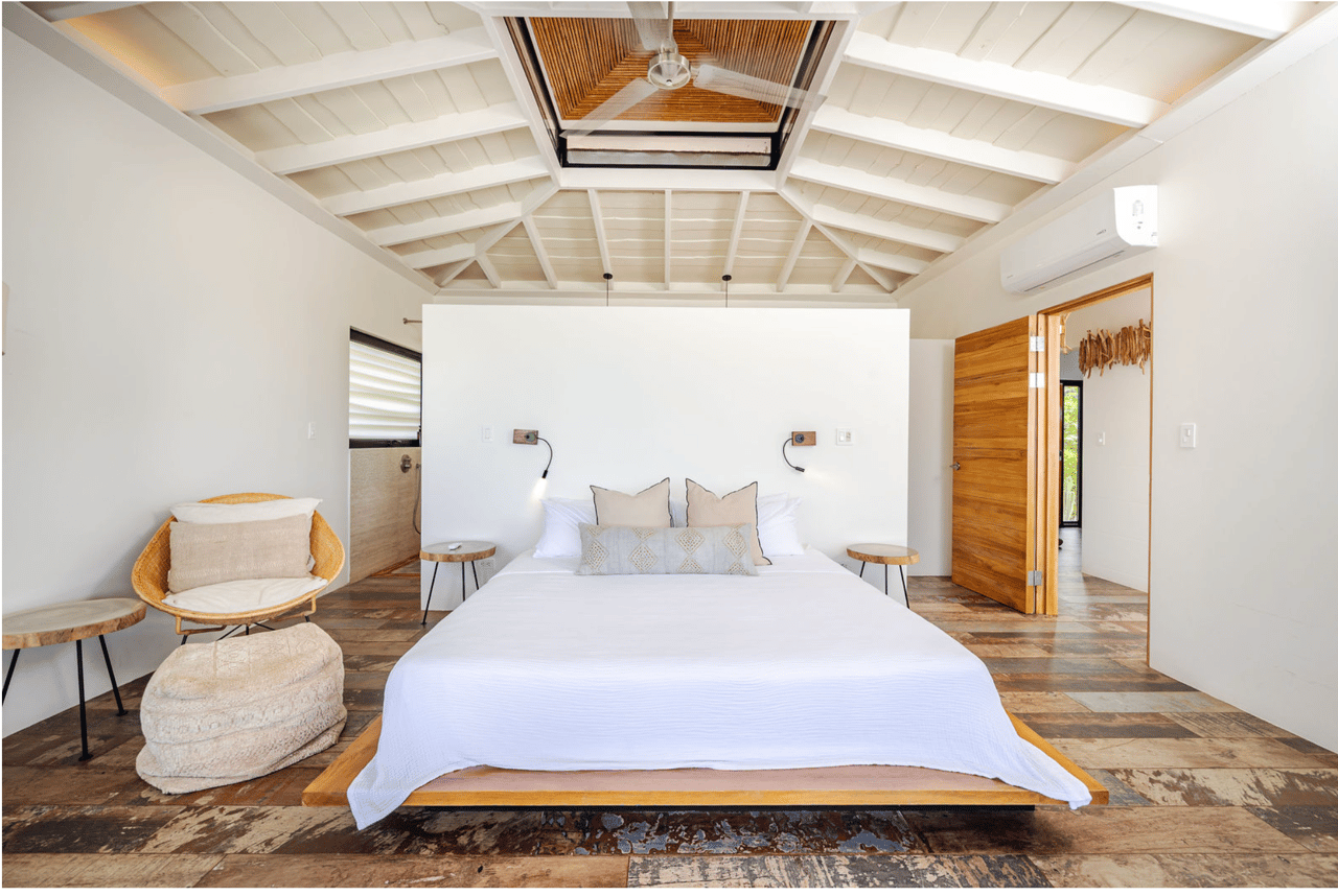 Casa Salinas – 3 beds ocean view home in playa grande
