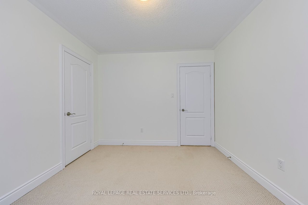2254 Kwinter Rd