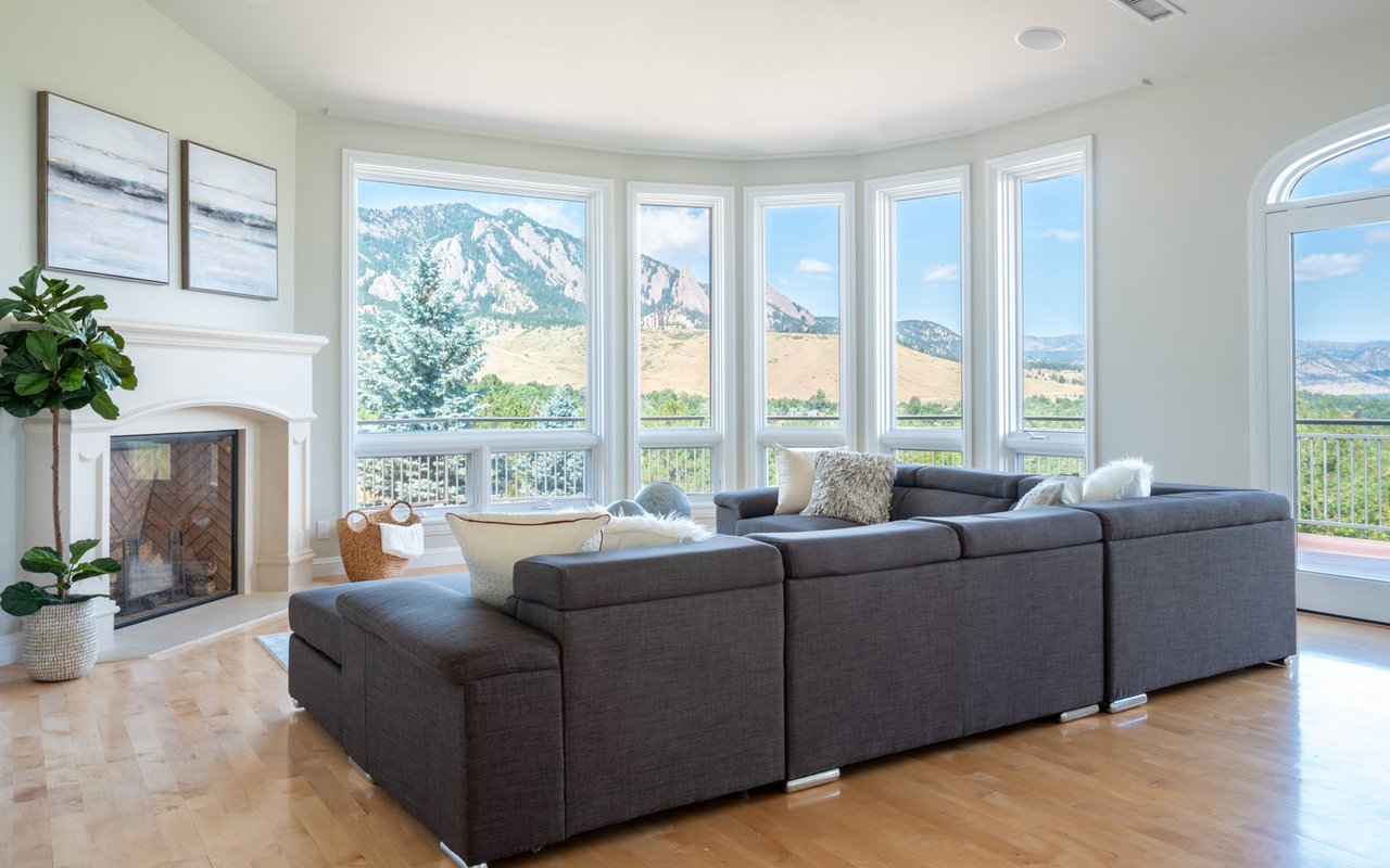 3095 Lafayette Drive