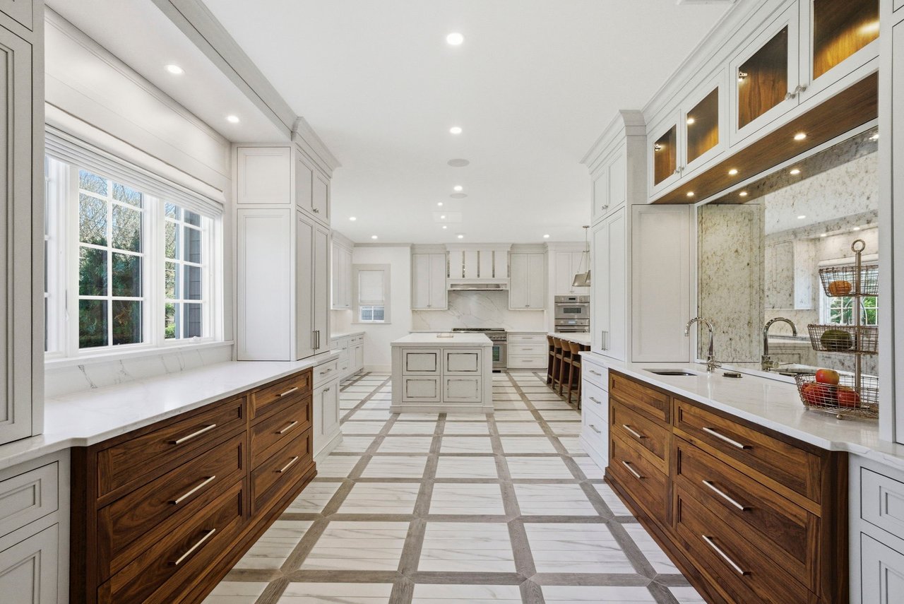 46 Park Street, Tenafly, New Jersey 07670