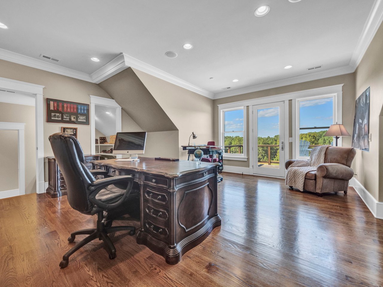 162 Acre Estate with Mountain Views