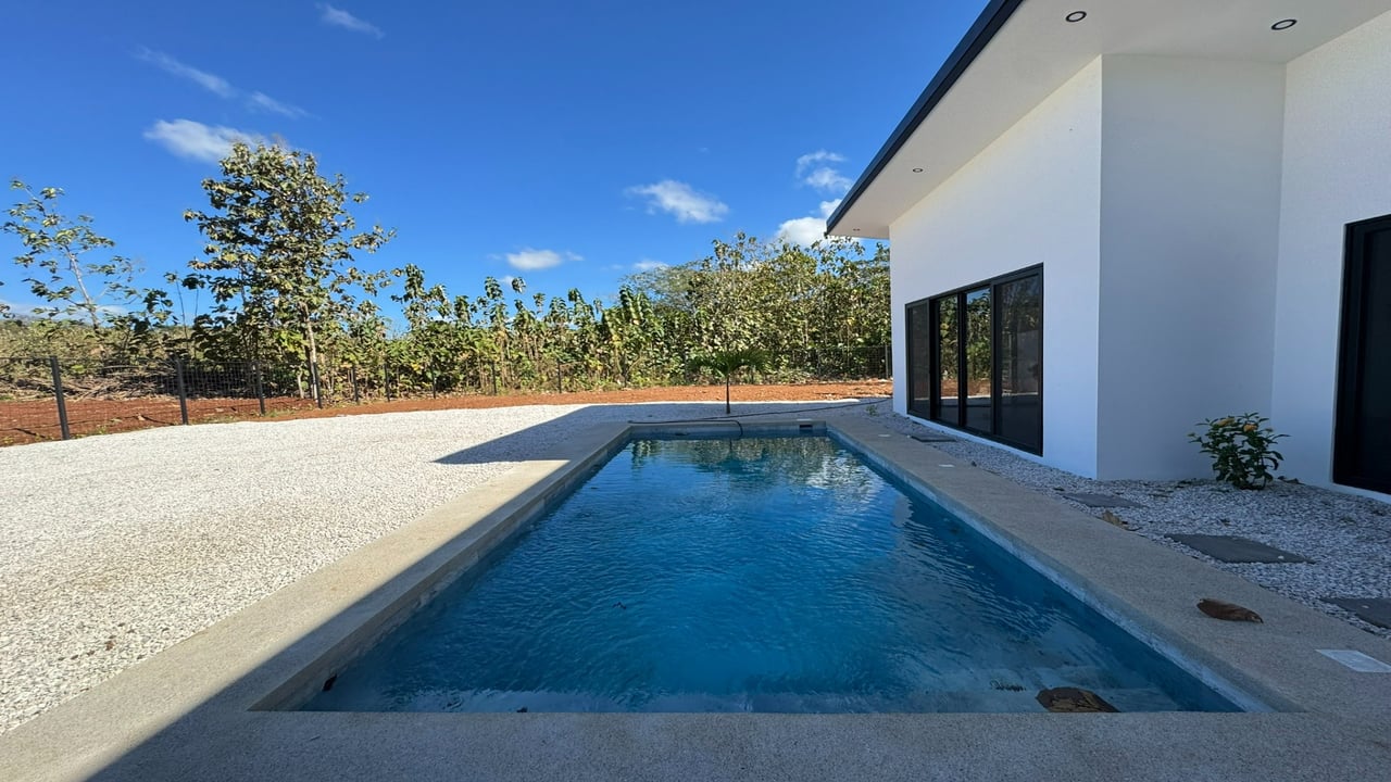 Villa Luz: Tropical Modern Home for Sale in Rancho Pinilla