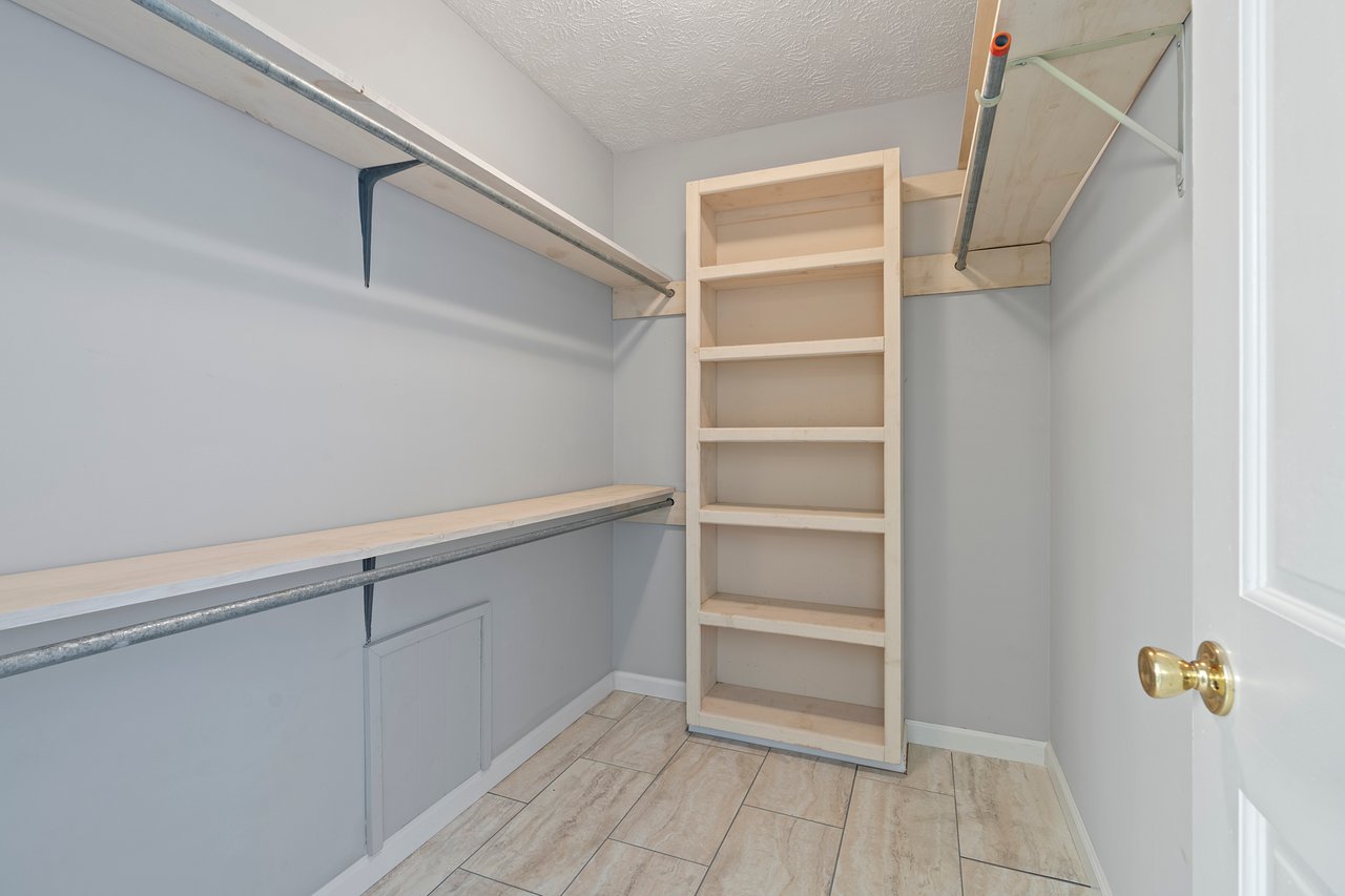 Spacious Athens Retreat with Pool!