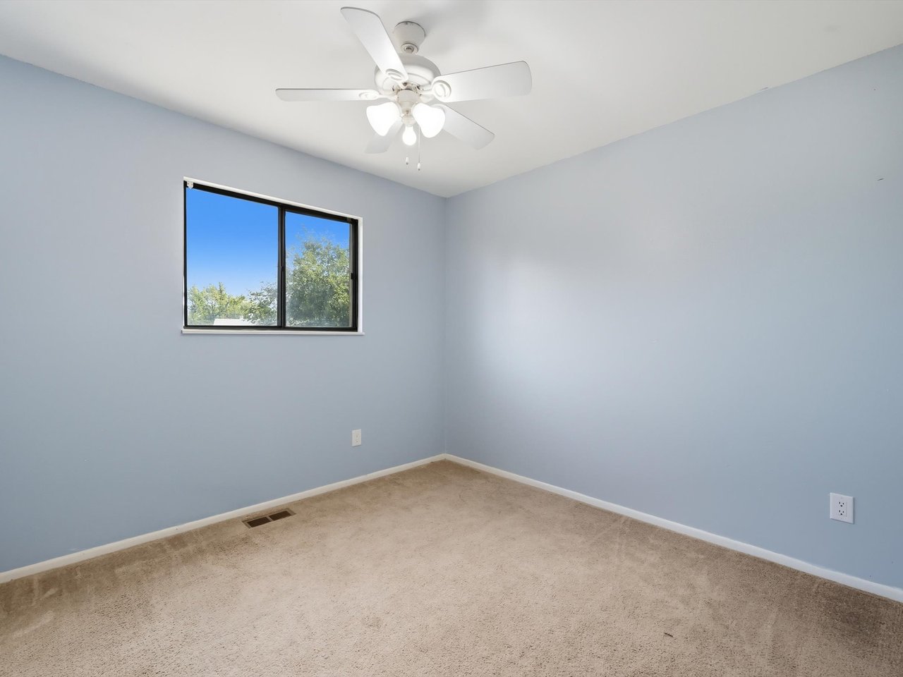 6735 Goldfield Drive