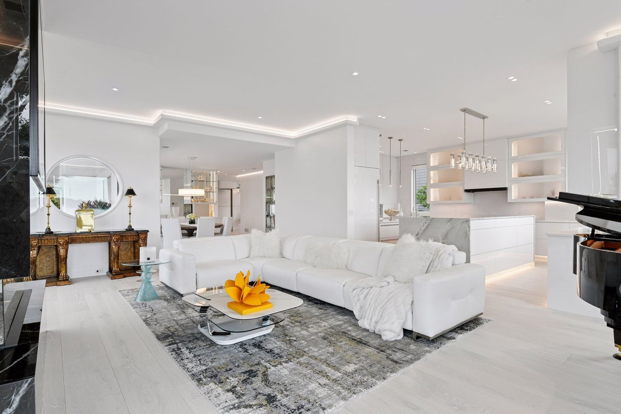2492 Bantas Point Road, Wayzata