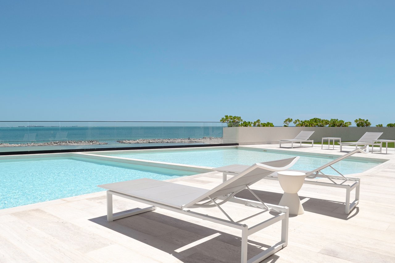 Yucalpetén Resort Marina 