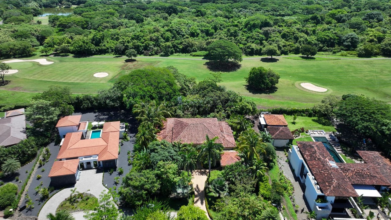 Villa Tuscana | Luxury Golf-Front Tuscan-Style Estate in Hacienda Pinilla