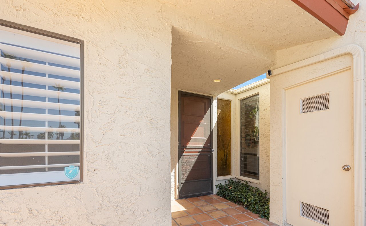 1041 S La Verne Way