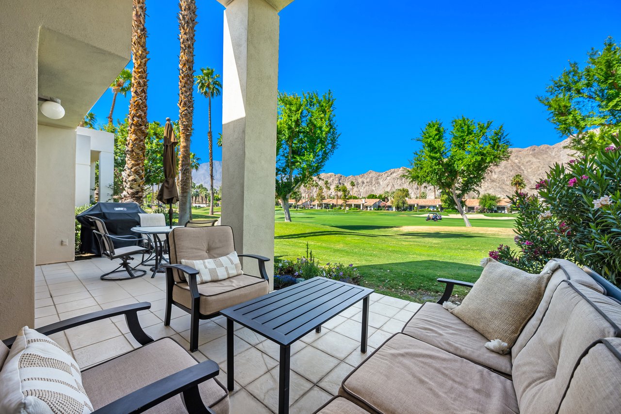 54985 Oak Hill