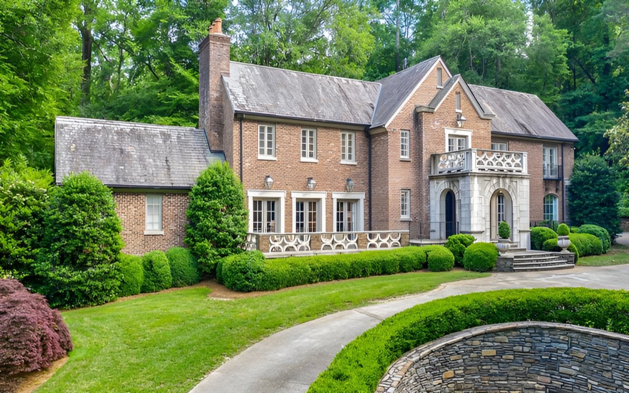 Check out Dorsey Alston’s New Atlanta Luxury Home Listings for the Week