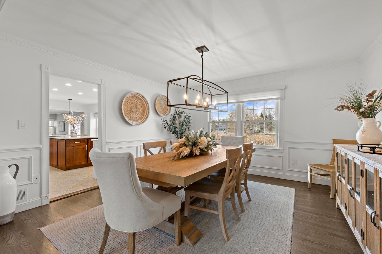 129 Four Winds Drive, Middletown, NJ