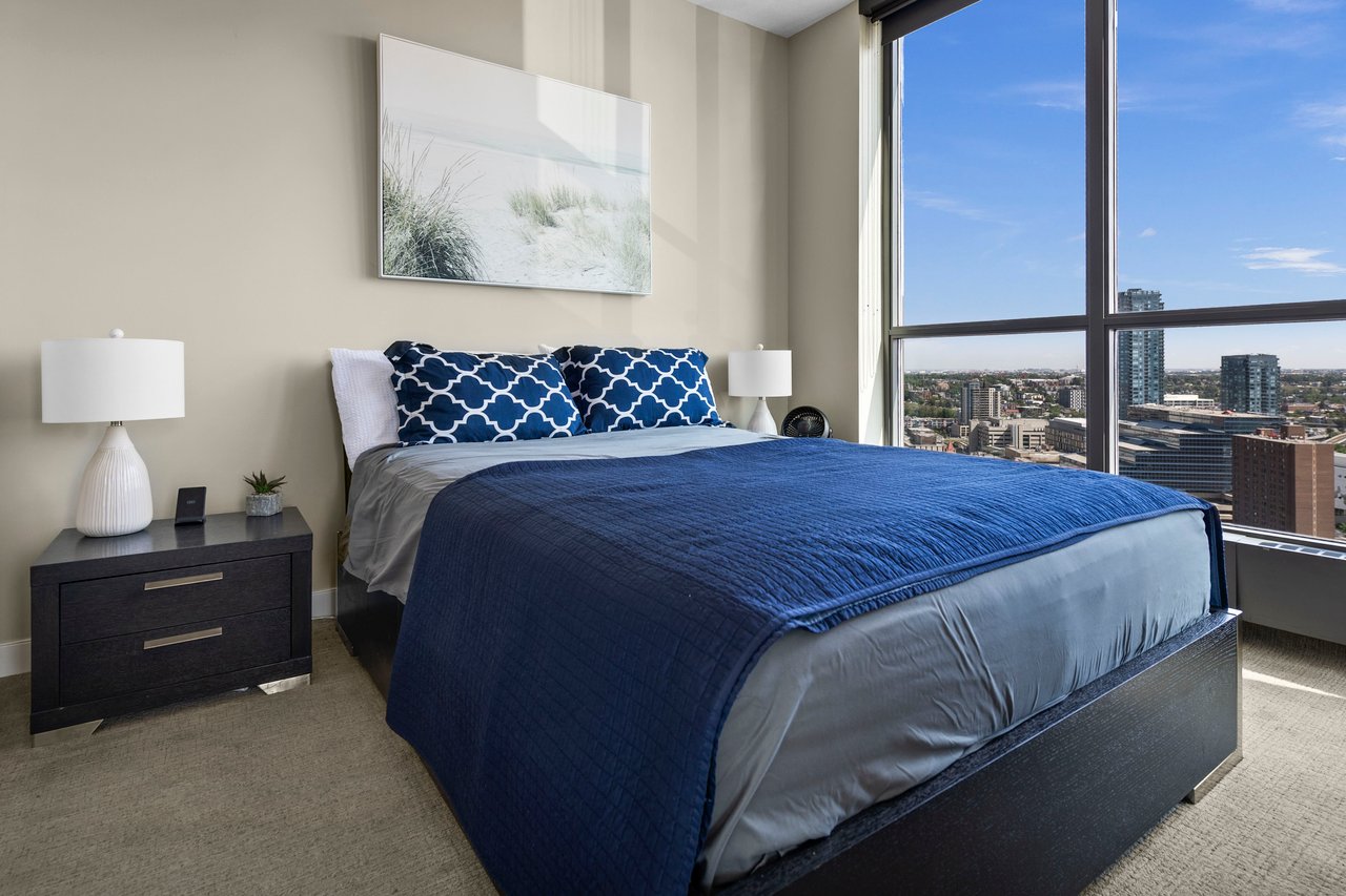 225 11 Avenue SE Unit: 2605