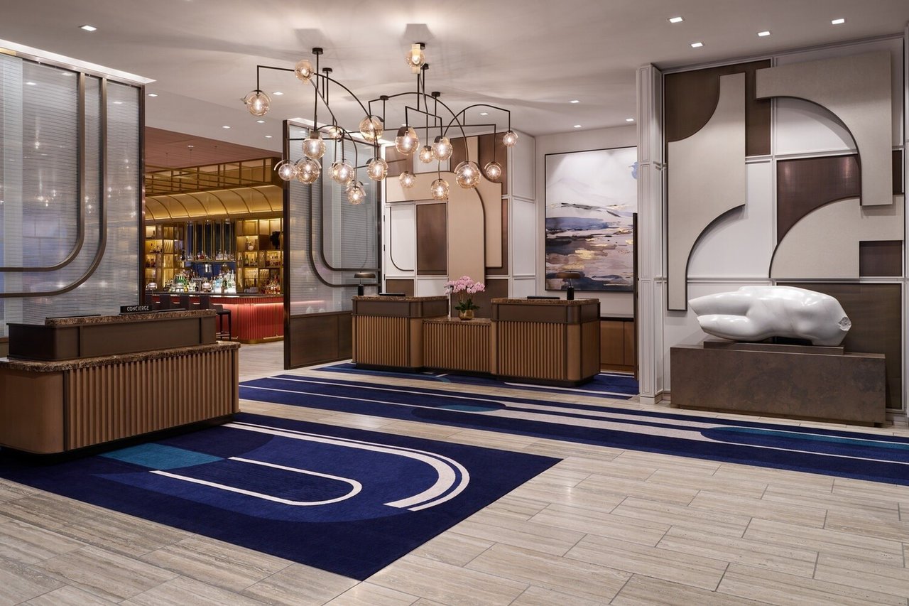 Extraordinary Mid-Century Modernism Lease