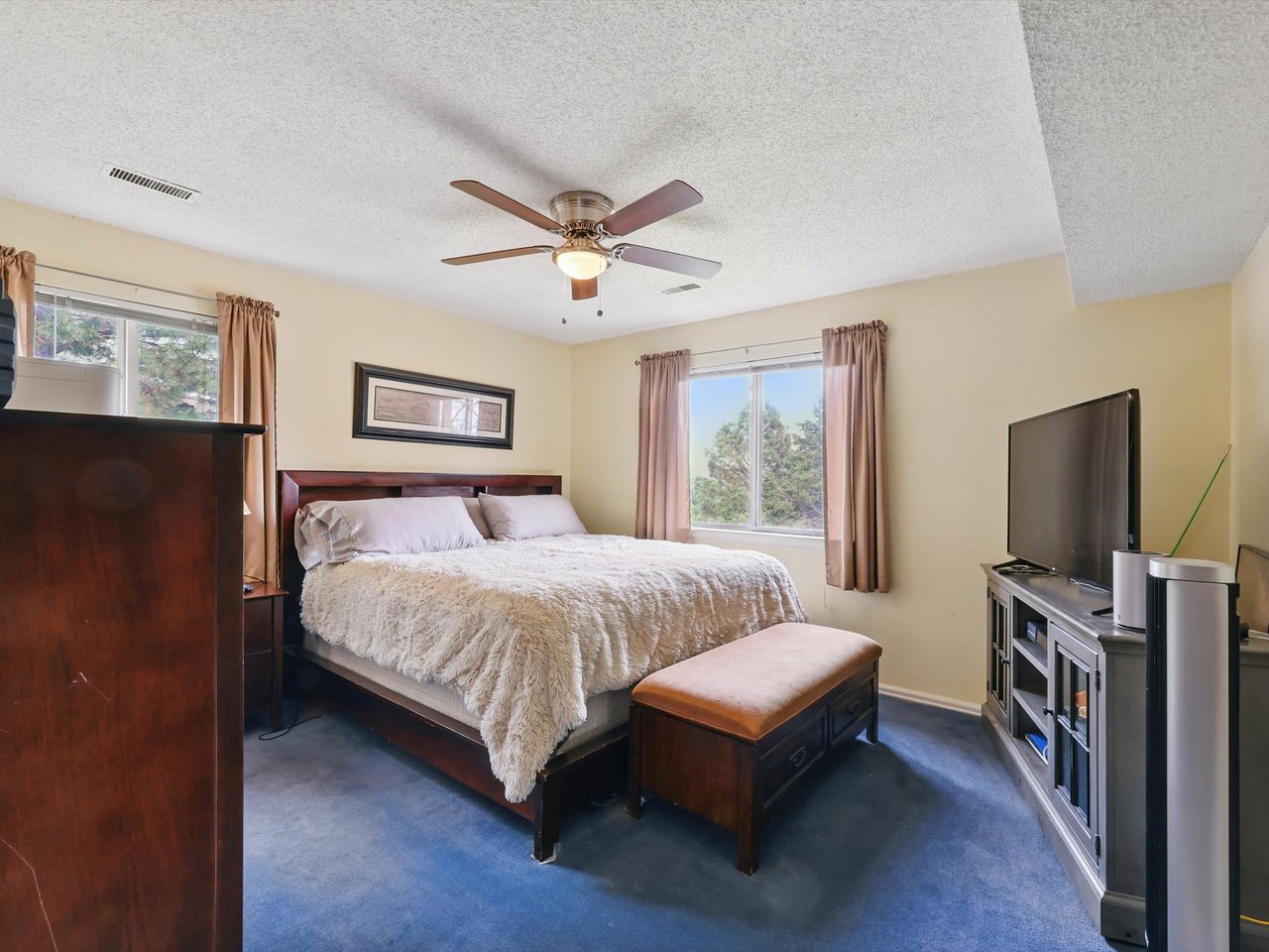 810 Tenderfoot Hill Road 201