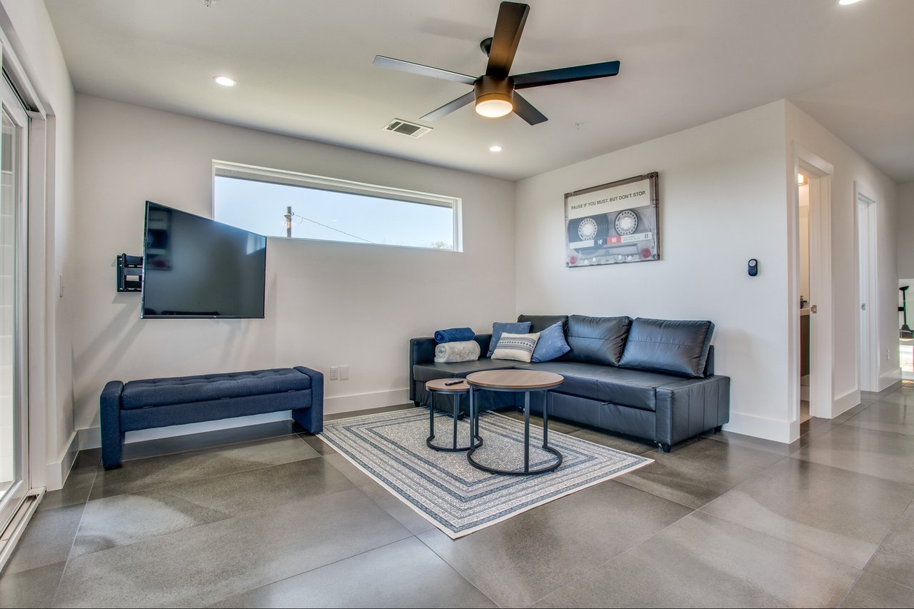 3409 Pennsylvania Ave #2