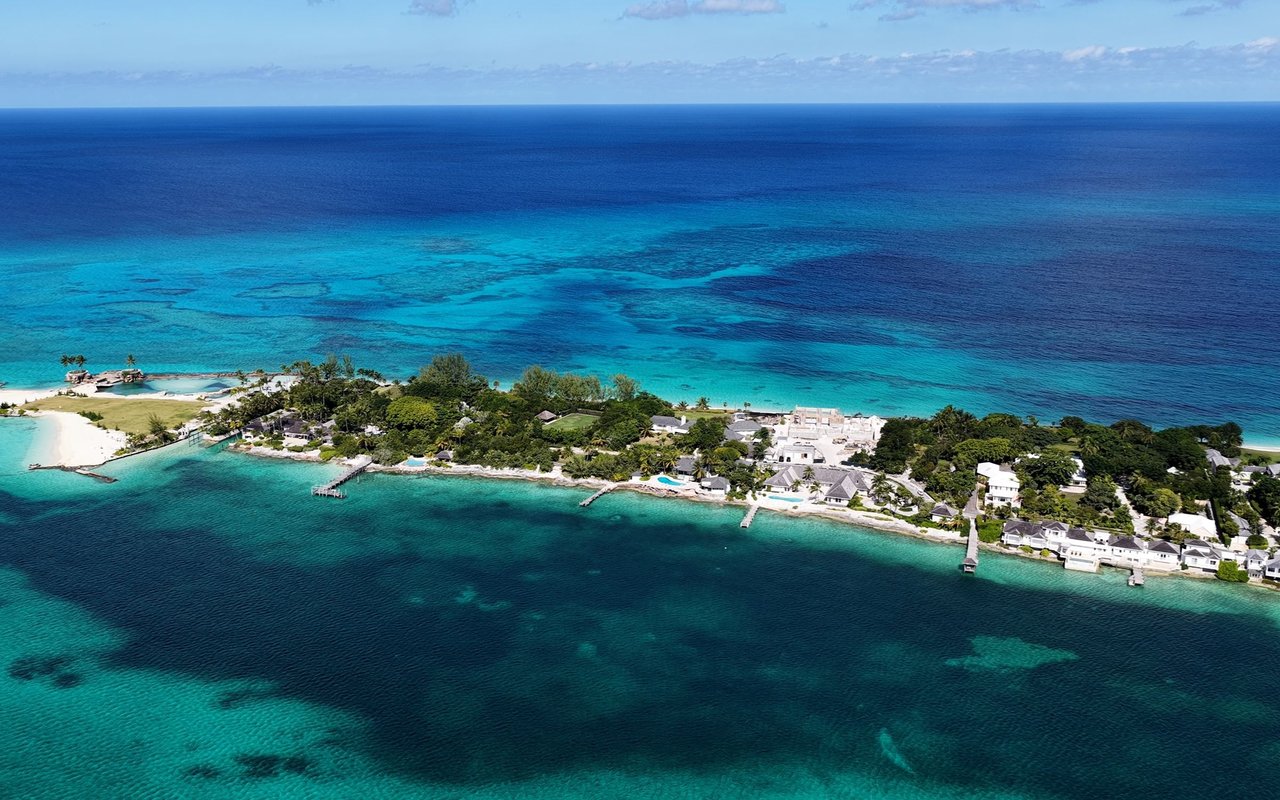 Old Fort Bay