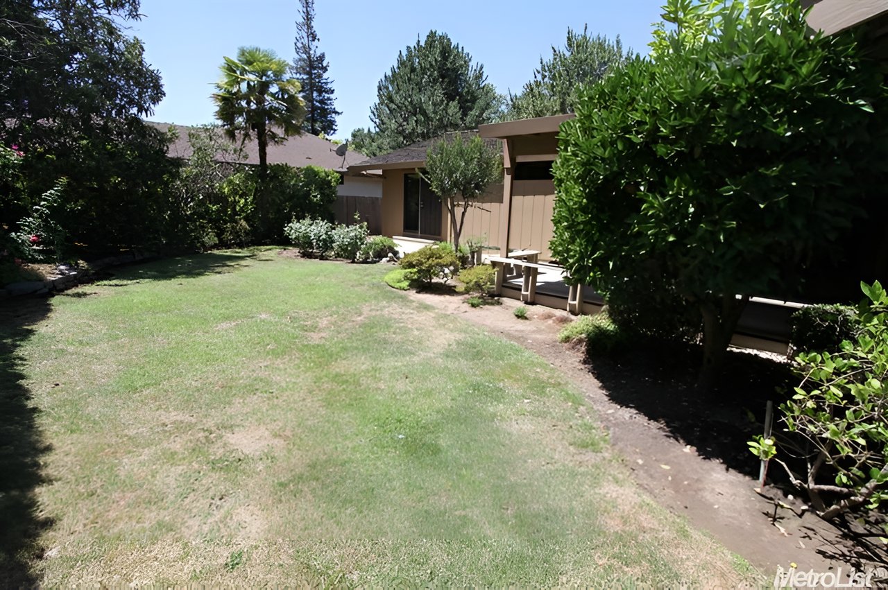Sold! Happy Buyers in Fair Oaks!