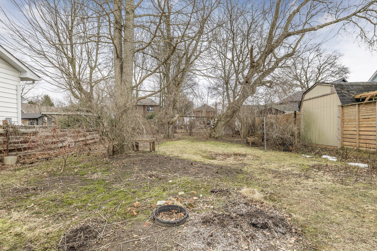 410 Eagle Street, Newmarket, ON L3Y 1K6