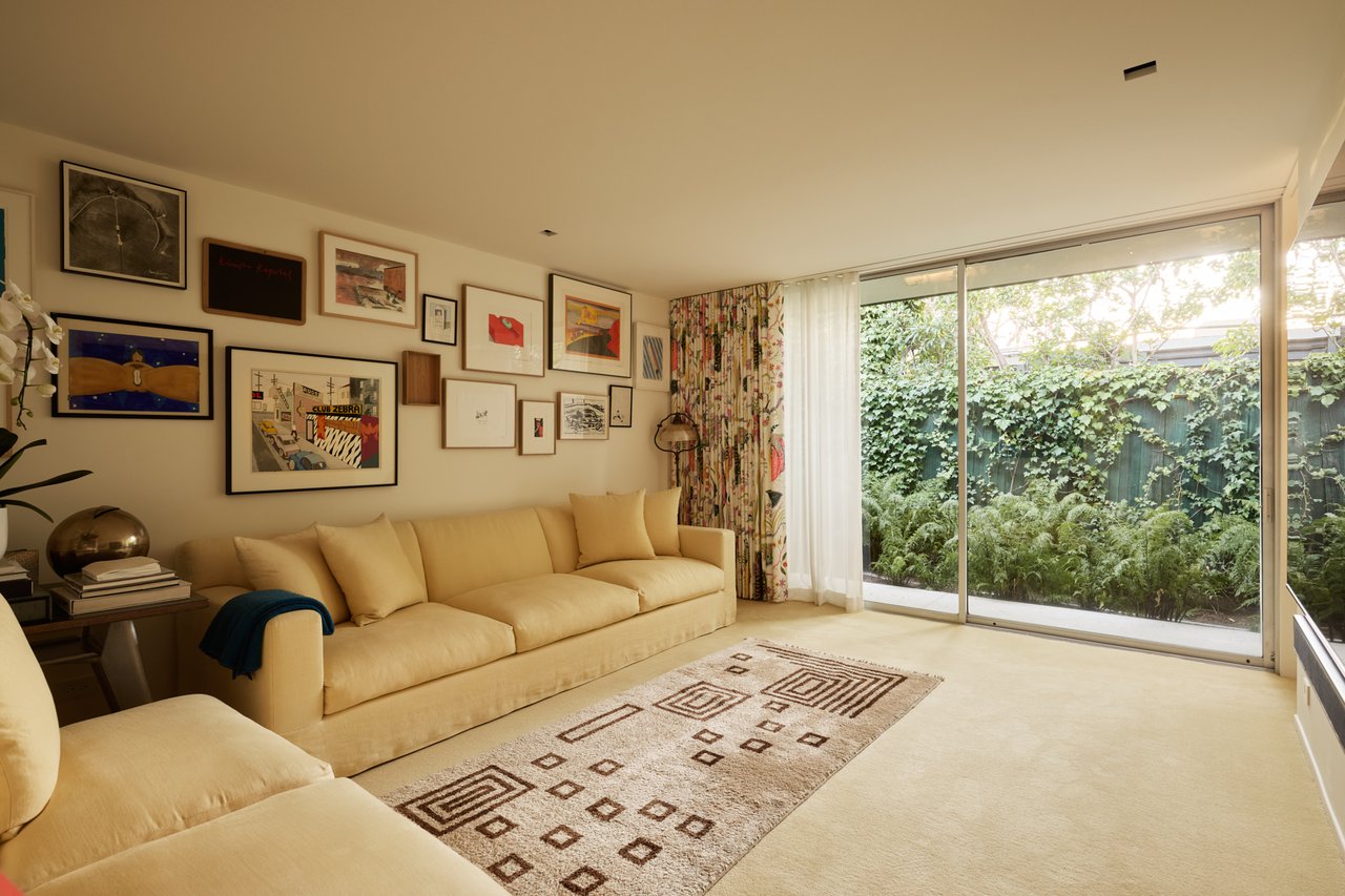 1141 Angelo Dr, Beverly Hills 