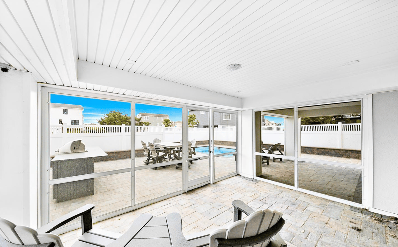 5205 West Ave - Pet Friendly