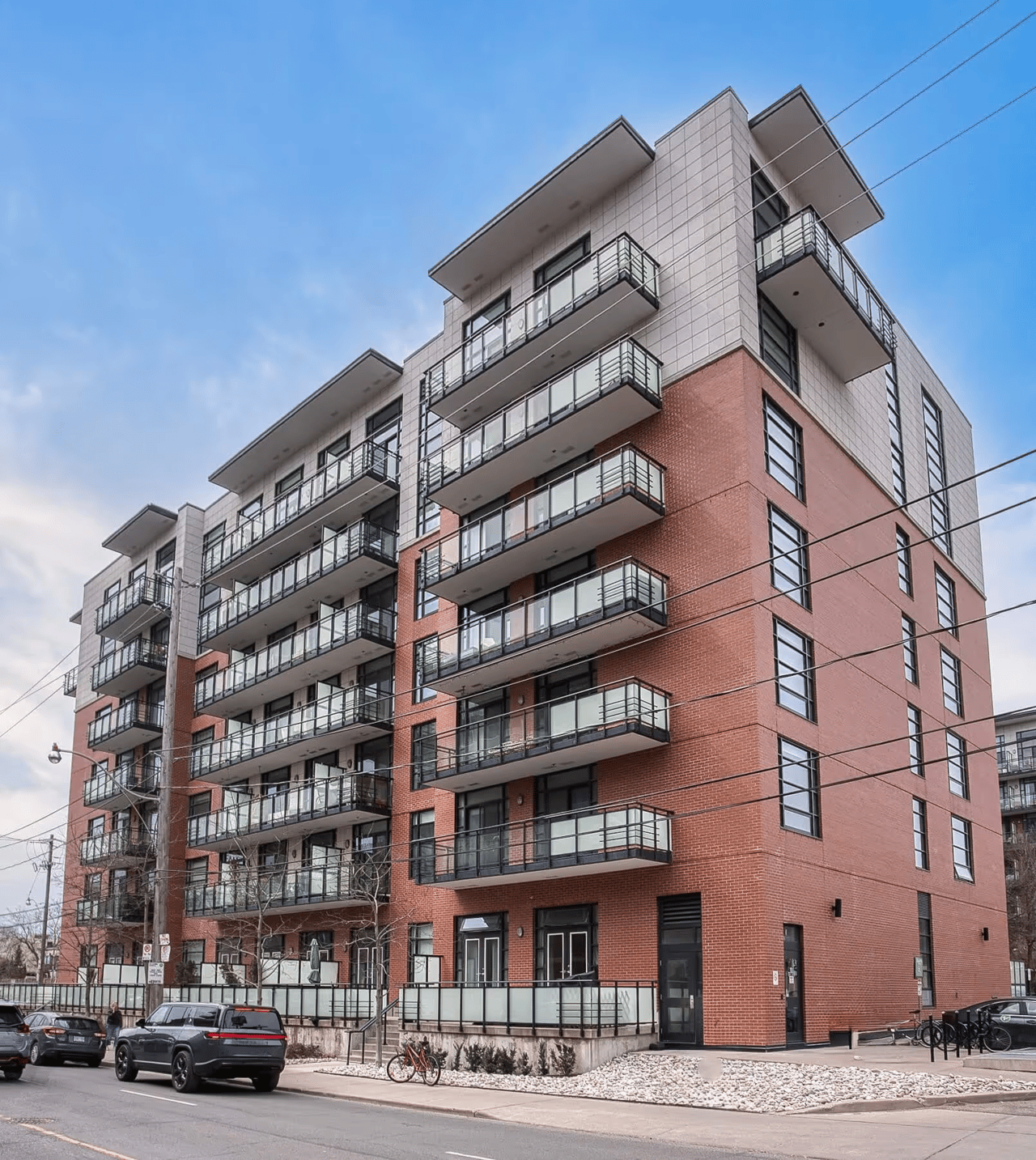 88 Colgate Ave #214