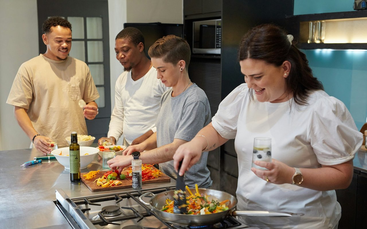 Home Upgrade: Gourmet Kitchen Tech for Holiday Entertaining