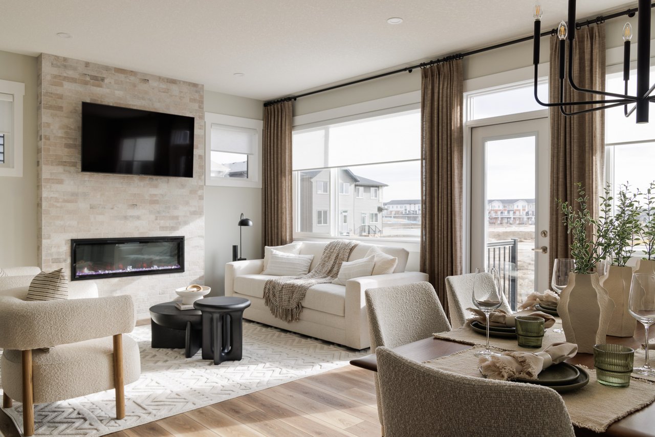 186 Annette Landing NW