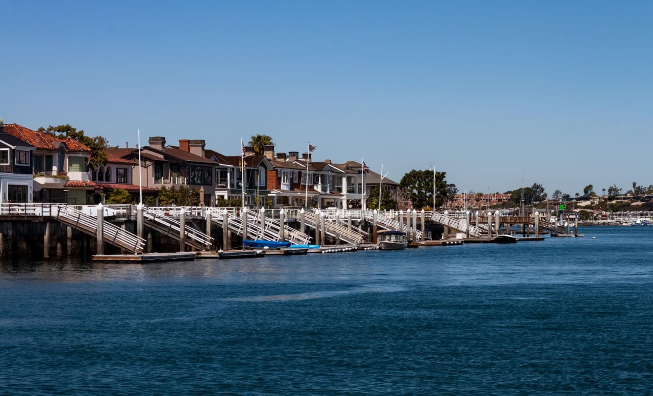 Selling Quietly vs. Listing Publicly in Newport Beach: Which Strategy Wins in 2026?