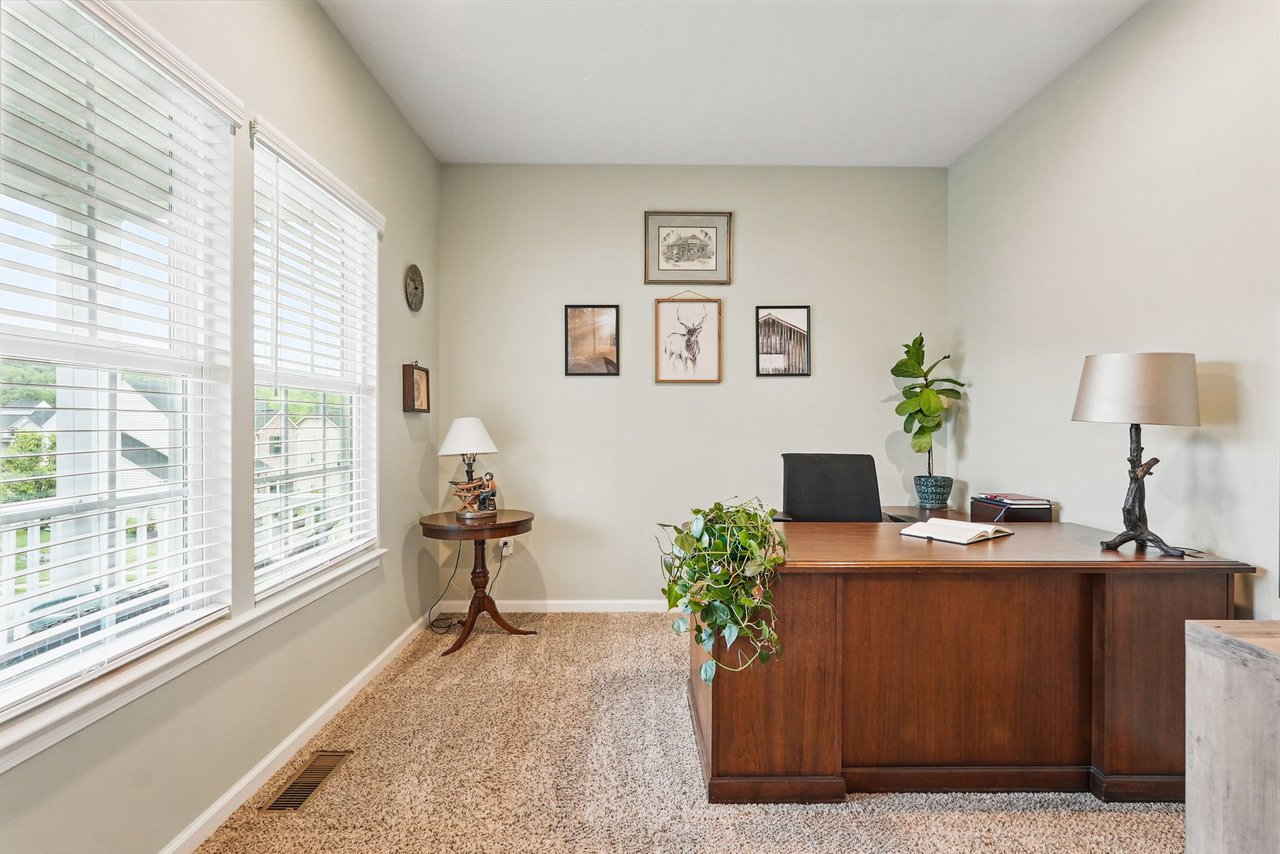 407 Isabella Ct