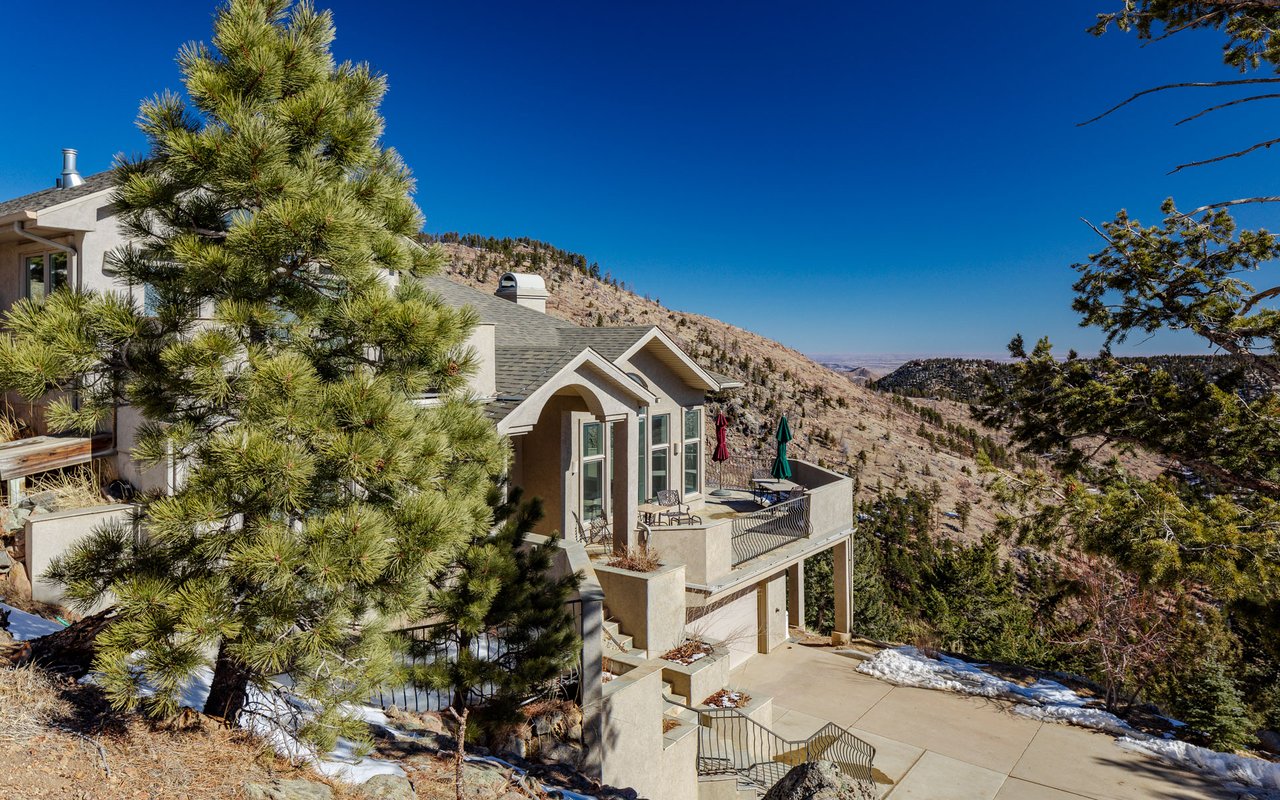 7400 Sunshine Canyon Drive