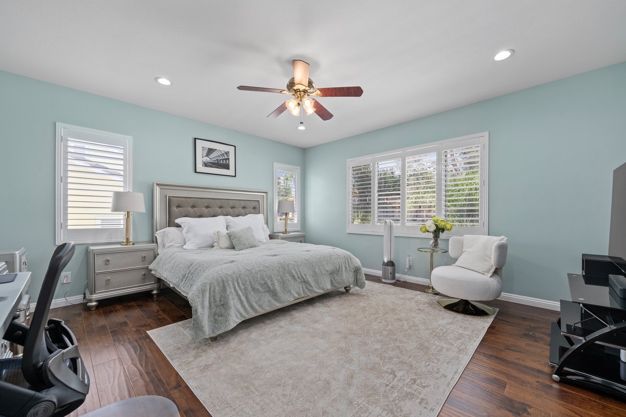 11344 Sunrise Court