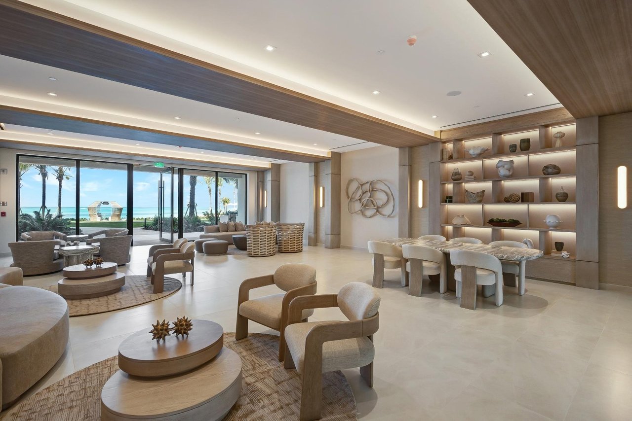 Aqualina Beach Front Apartment, 1103 