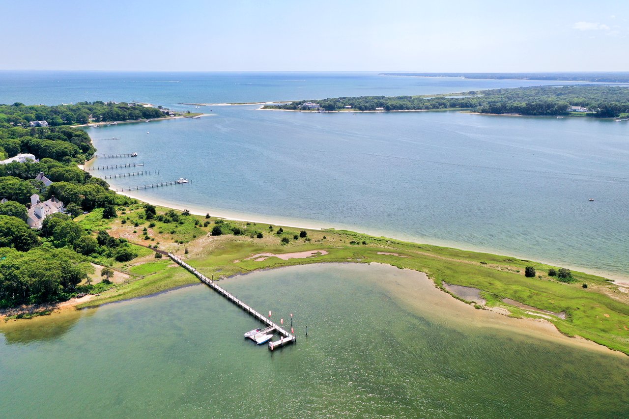 'Point House' Waterfront Estate