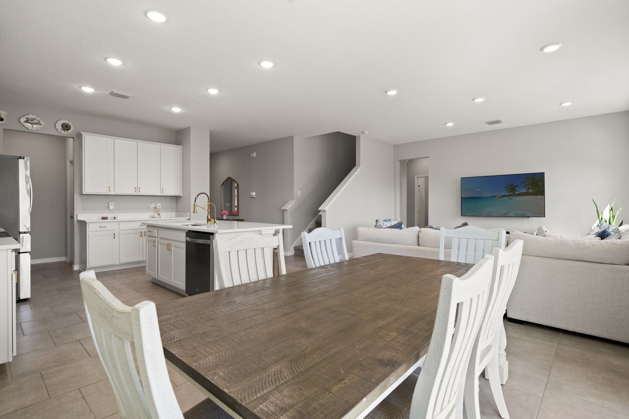 6199 Wandering Willow Drive