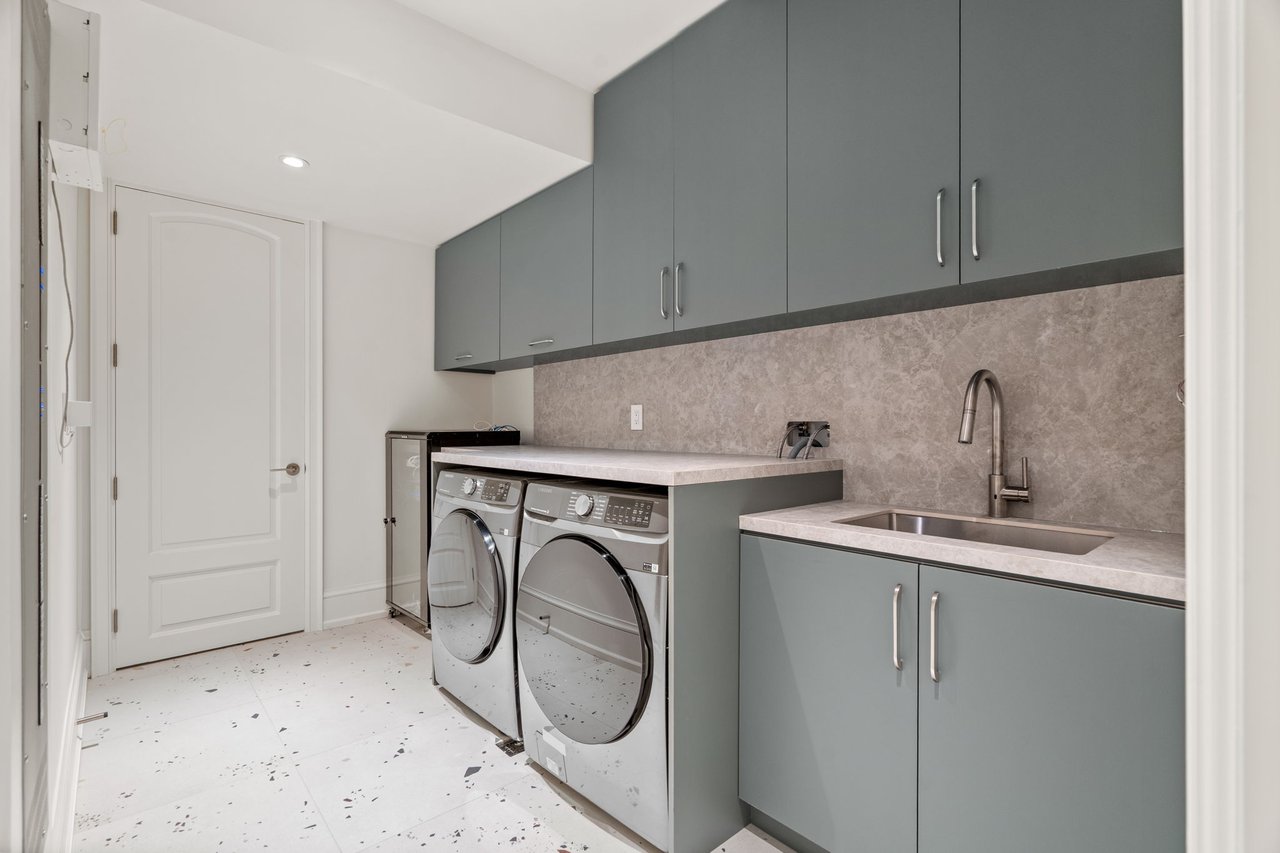 Incredible Achievement In Modern Luxury