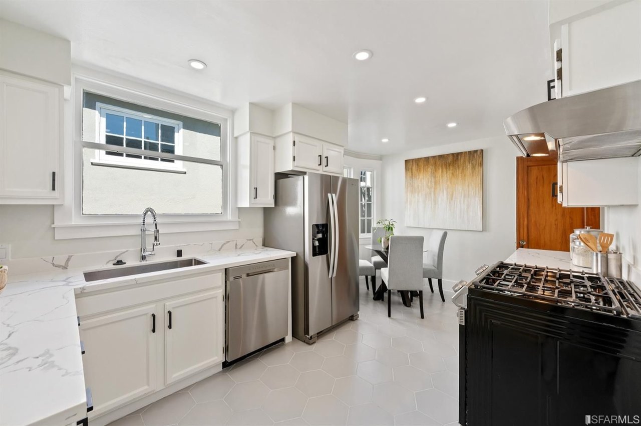 15 Hazelwood Ave, Westwood Park