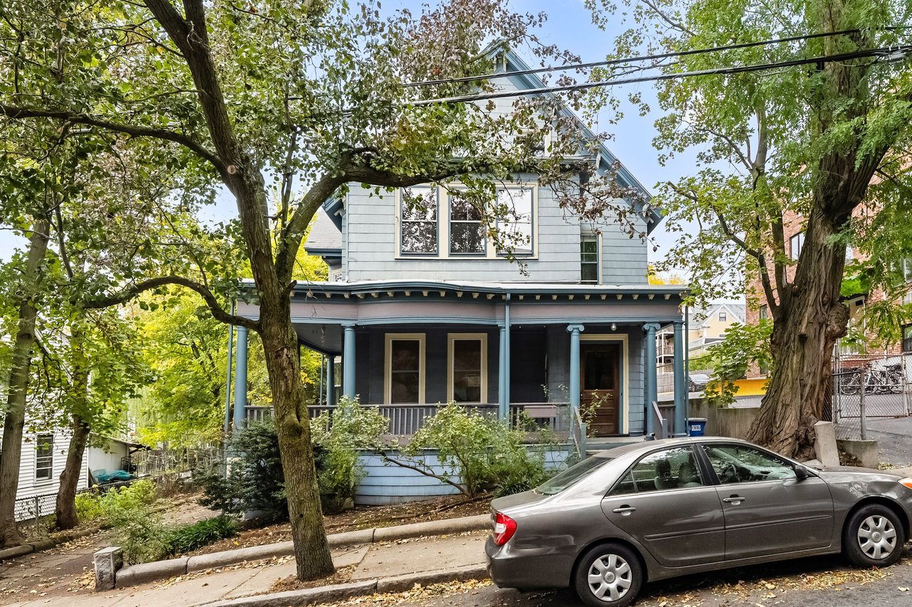 30 Walnut St, Somerville