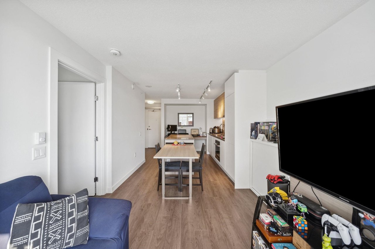 988 Quayside Dr, #1003