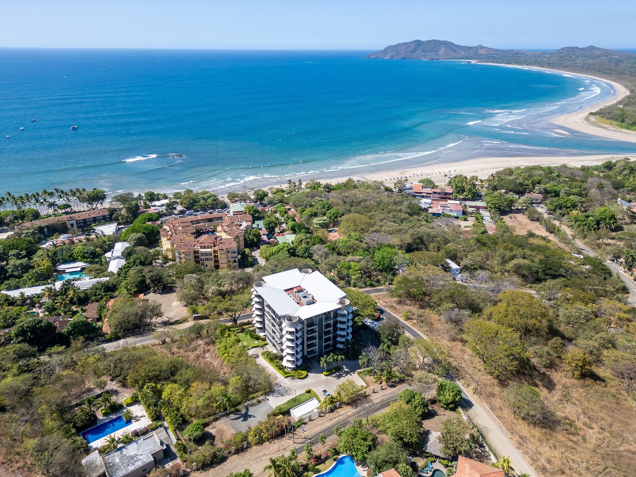 La Perla 113 | Boutique Luxury Condo in the Heart of Tamarindo