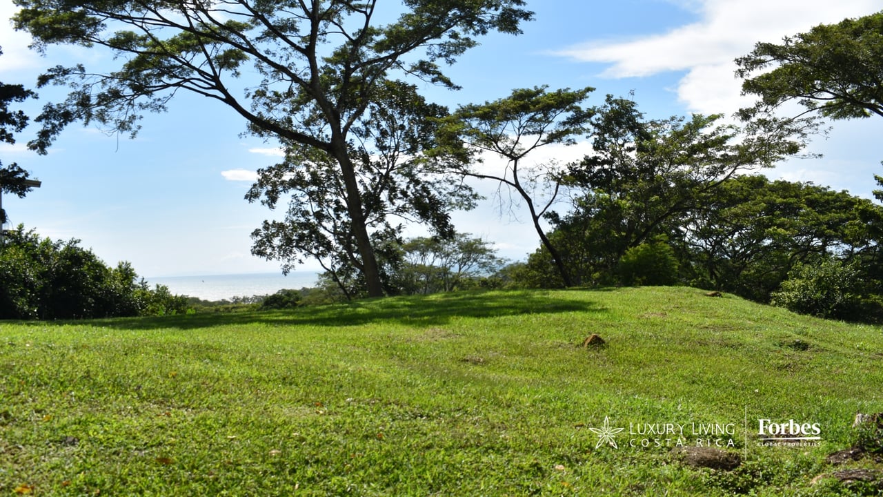 21567 - Flat Ocean View Lot in Nativa Resort, Central Pacific