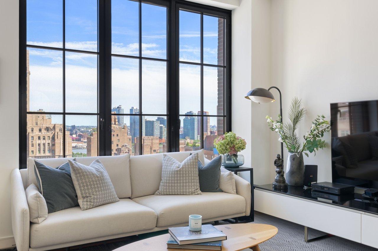 959 First Ave, Unit 17C