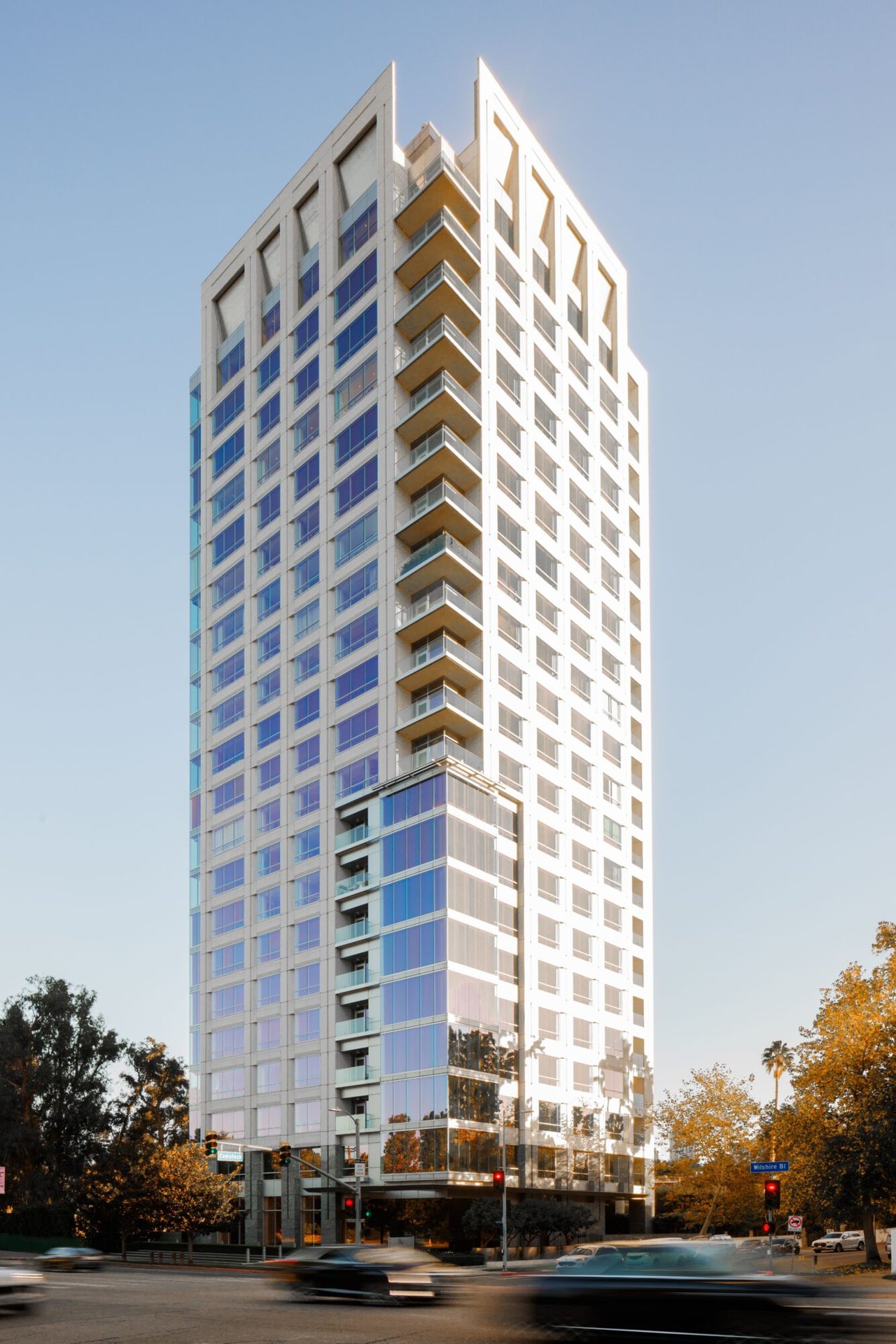 1200 Club View Drive, Penthouse 21