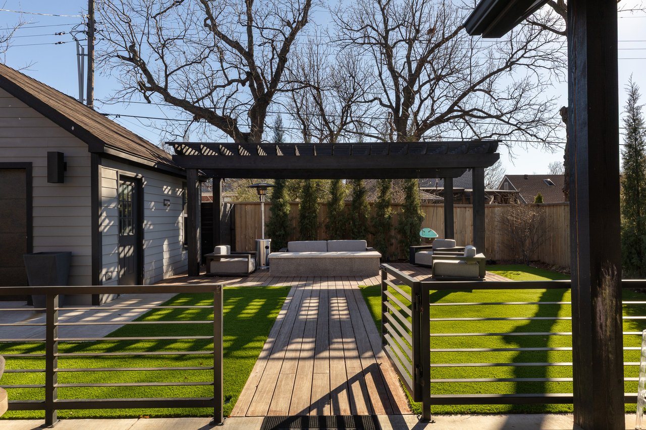 Off-Market Sale in Historic Edgemere Park