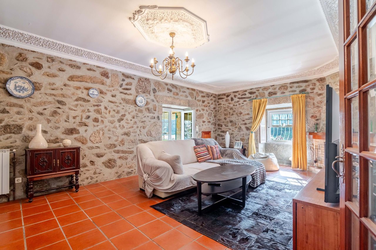 Private Countryside Estate with Short-Term Rental Potential – Vila Nova de Cerveira