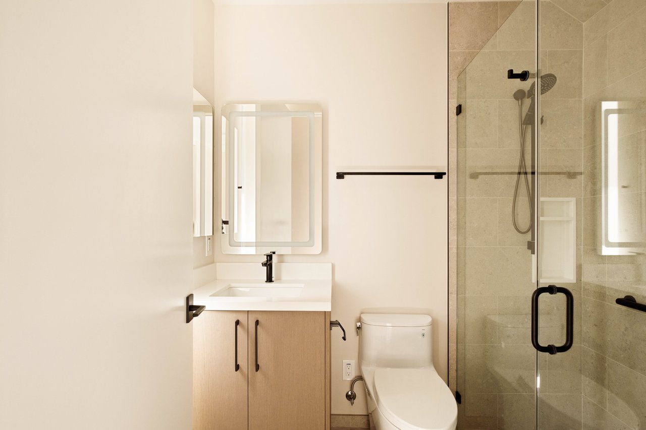 2325 27th St #B, Sunset Park