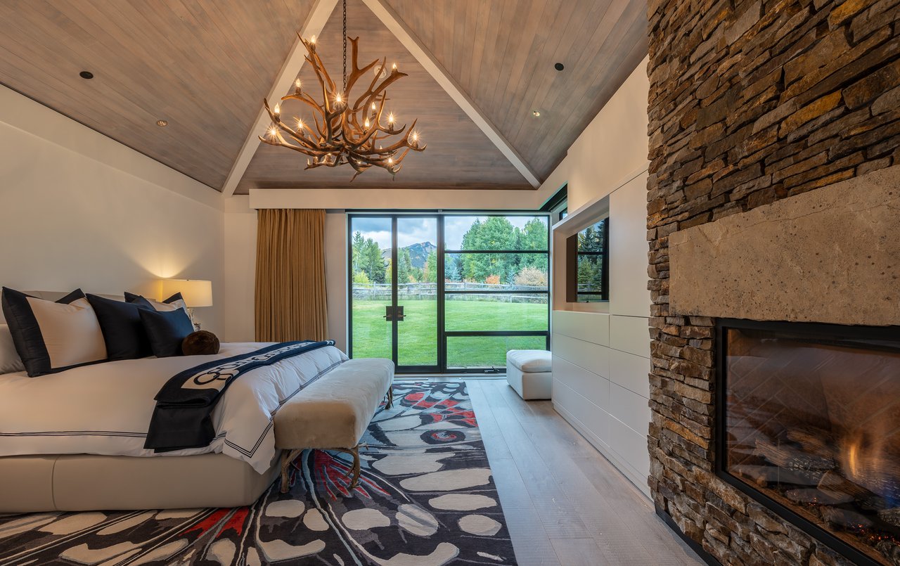 28 Maroon Drive, Aspen